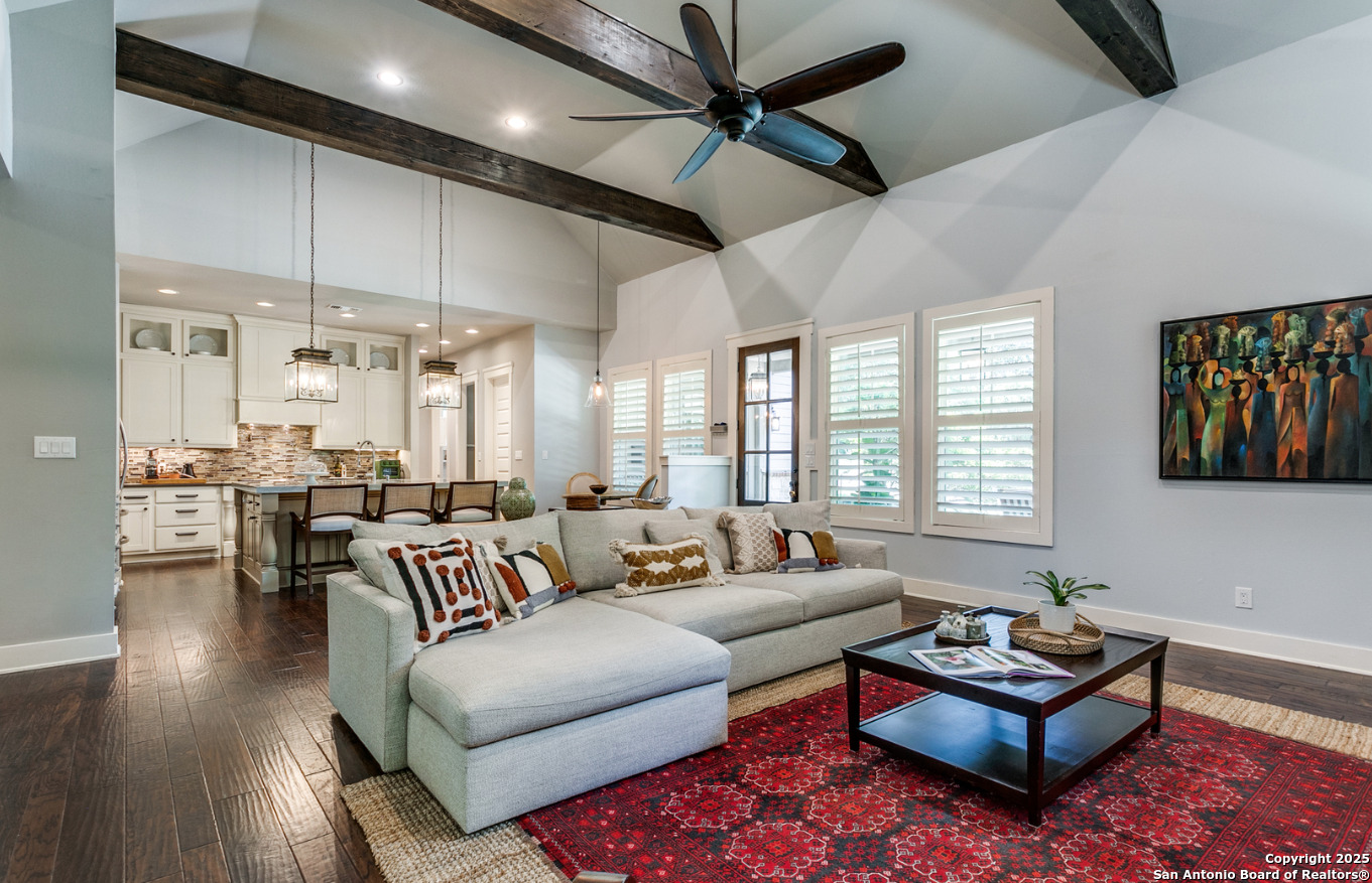 242 E Elmview Place Alamo Heights TX 78209