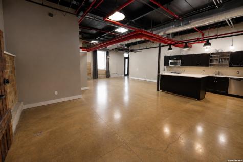 3363 E Commerce Street San Antonio TX 78220