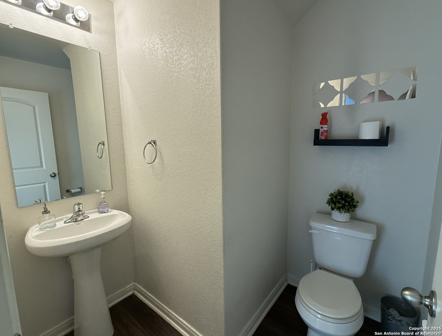 3131 Rosalind Way San Antonio TX 78222