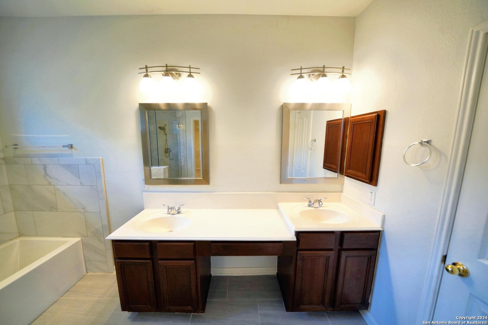 213 Doral Court Cibolo TX 78108