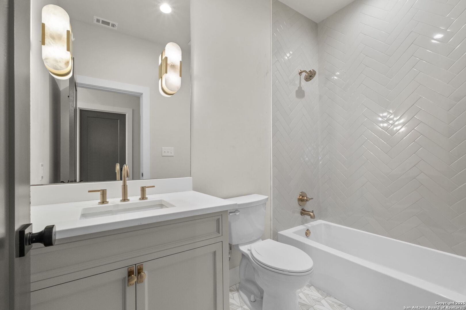 210 Simon San Antonio TX 78204