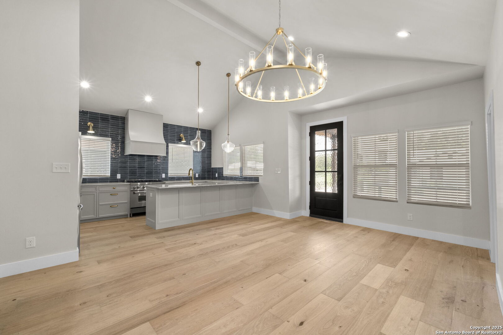 210 Simon San Antonio TX 78204