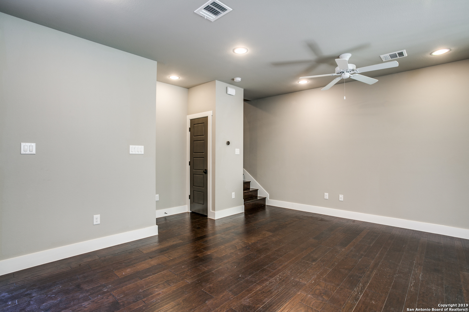 256 Claremont Avenue San Antonio TX 78209