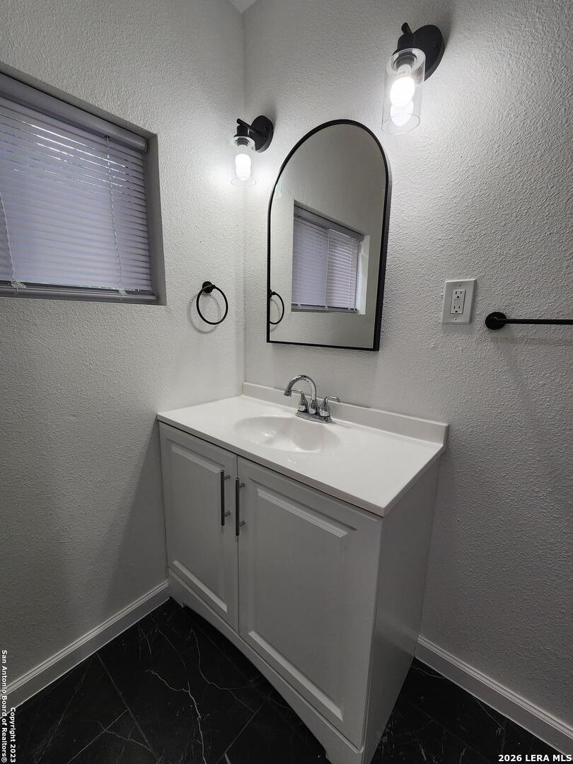 747 Bailey Avenue San Antonio TX 78210