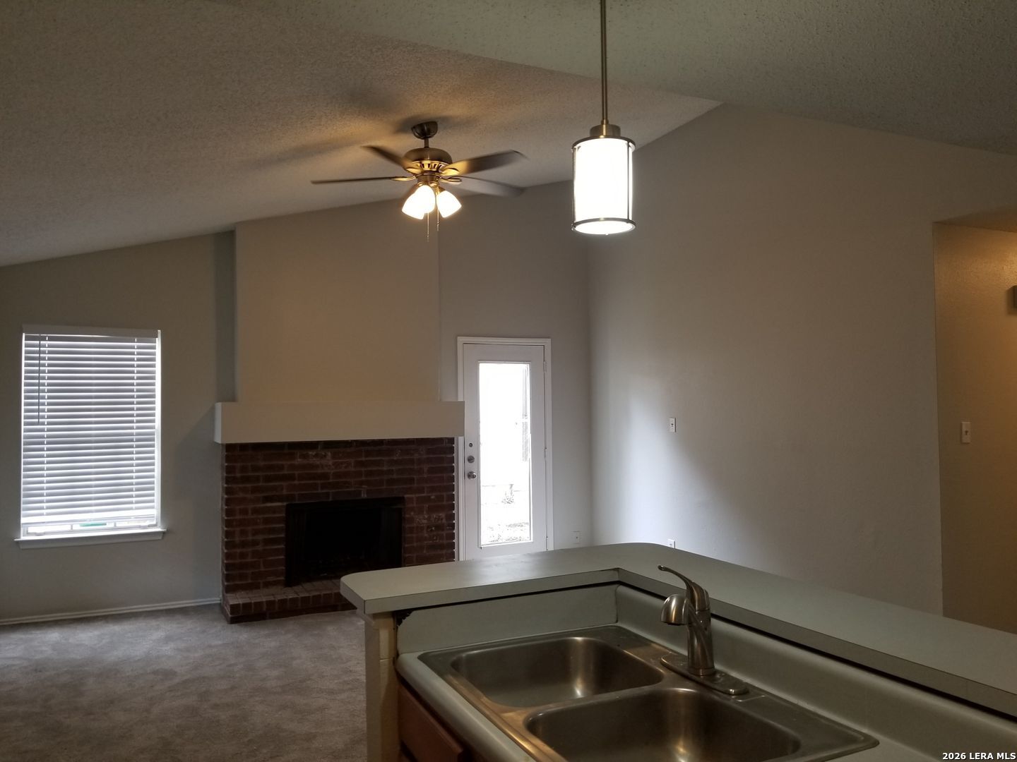 9207 Shadow Crest Drive Converse TX 78109