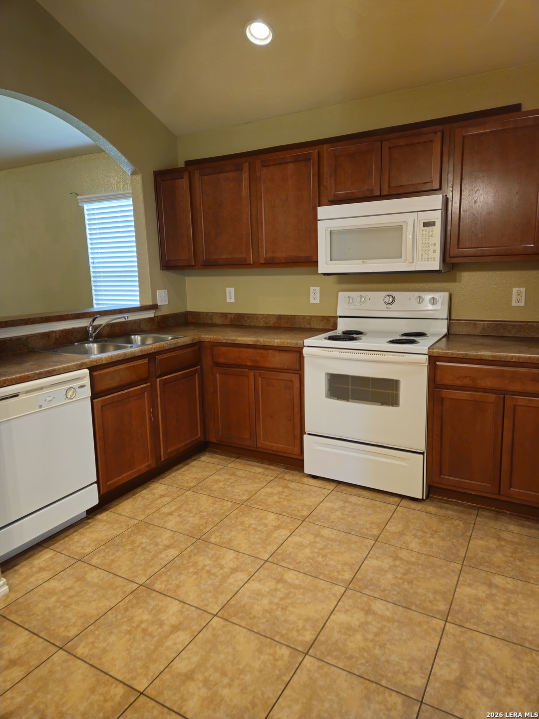 9630 Copper Rock Converse TX 78109