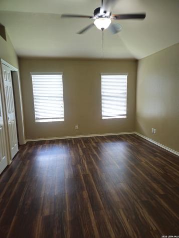 9630 Copper Rock Converse TX 78109