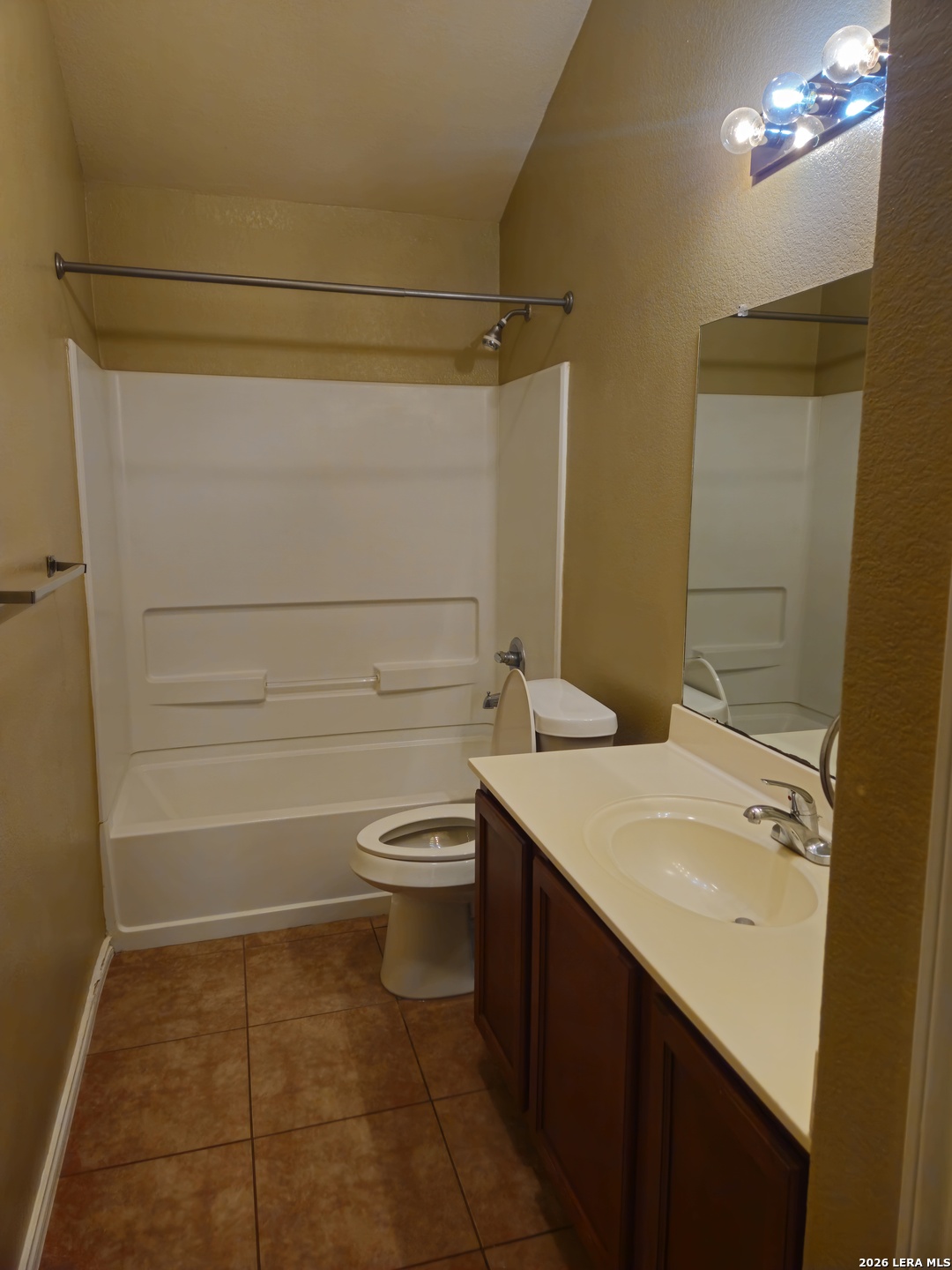 9630 Copper Rock Converse TX 78109