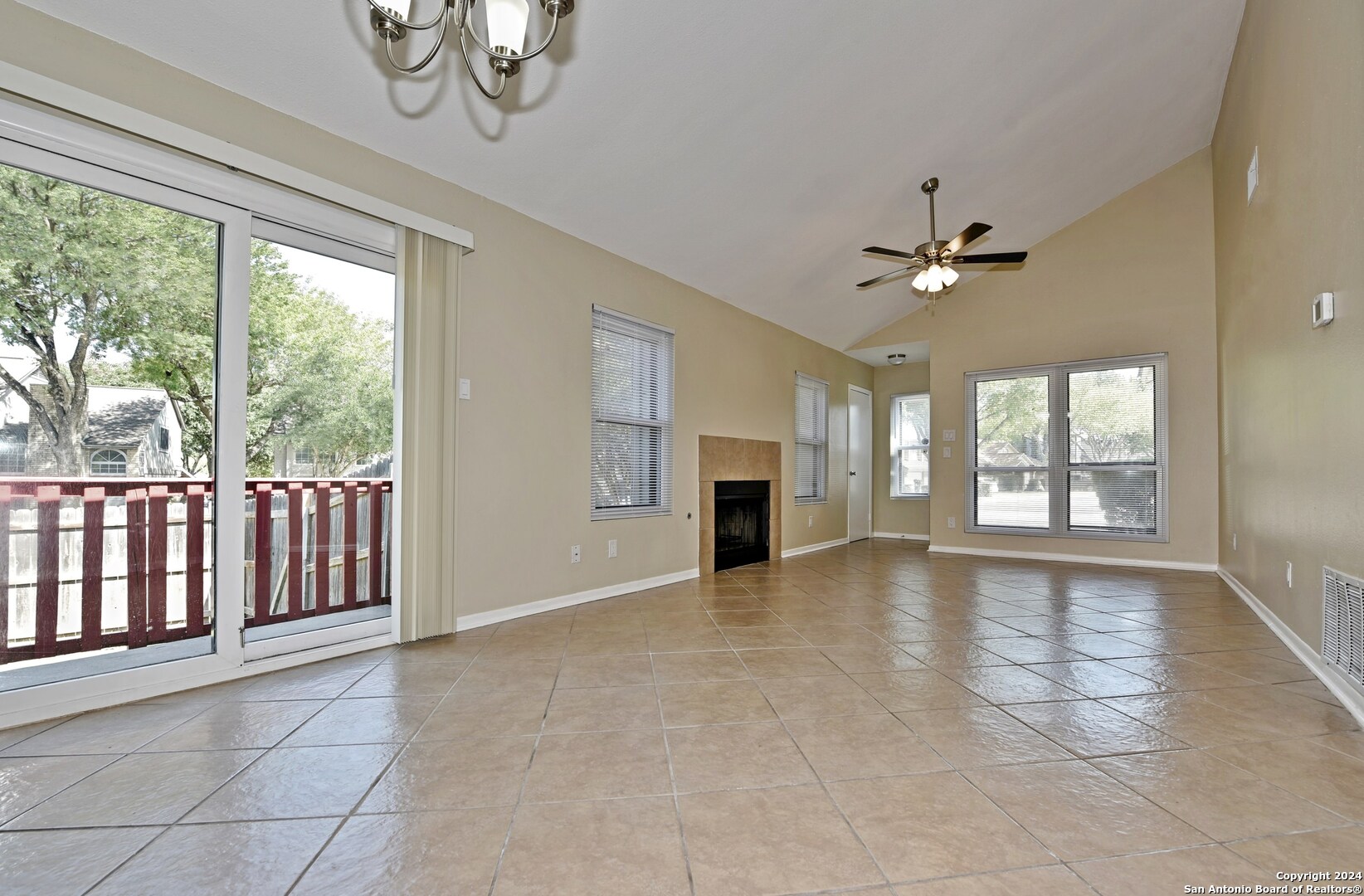 3402 Ridge Ash San Antonio TX 78247