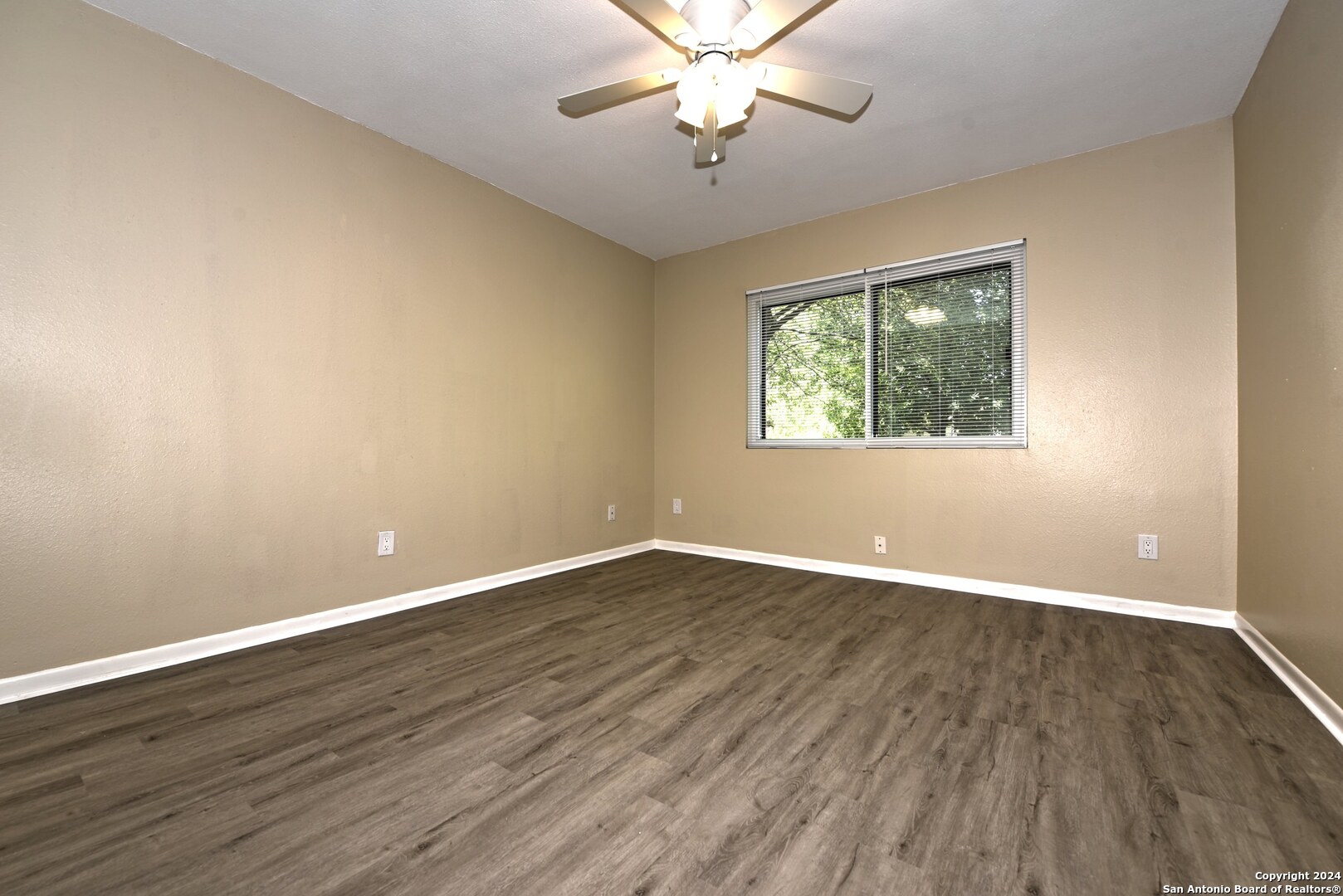 3402 Ridge Ash San Antonio TX 78247
