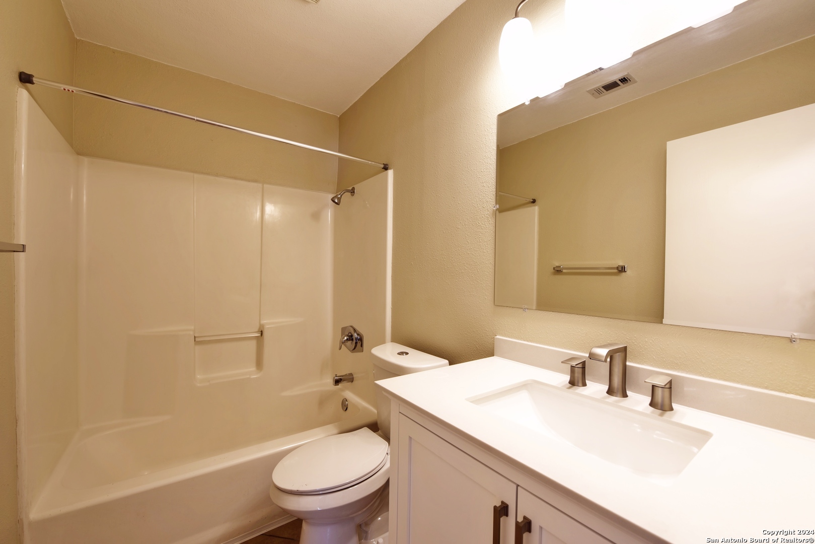 3402 Ridge Ash San Antonio TX 78247
