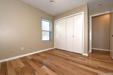 3402 Ridge Ash San Antonio TX 78247