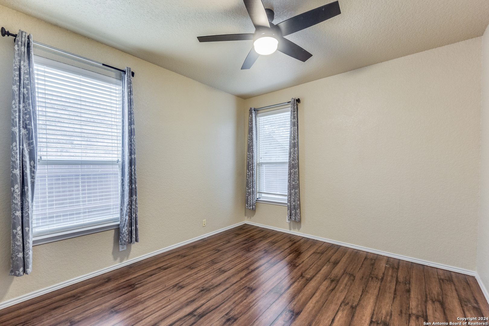 5723 White Oak Cove San Antonio TX 78253