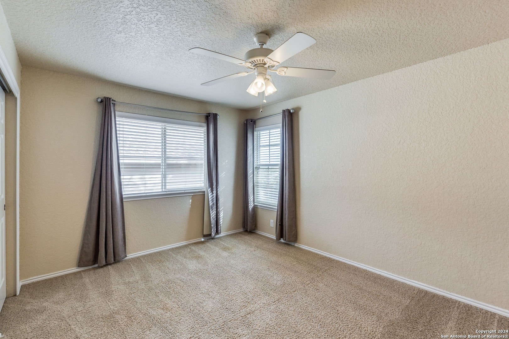 5723 White Oak Cove San Antonio TX 78253