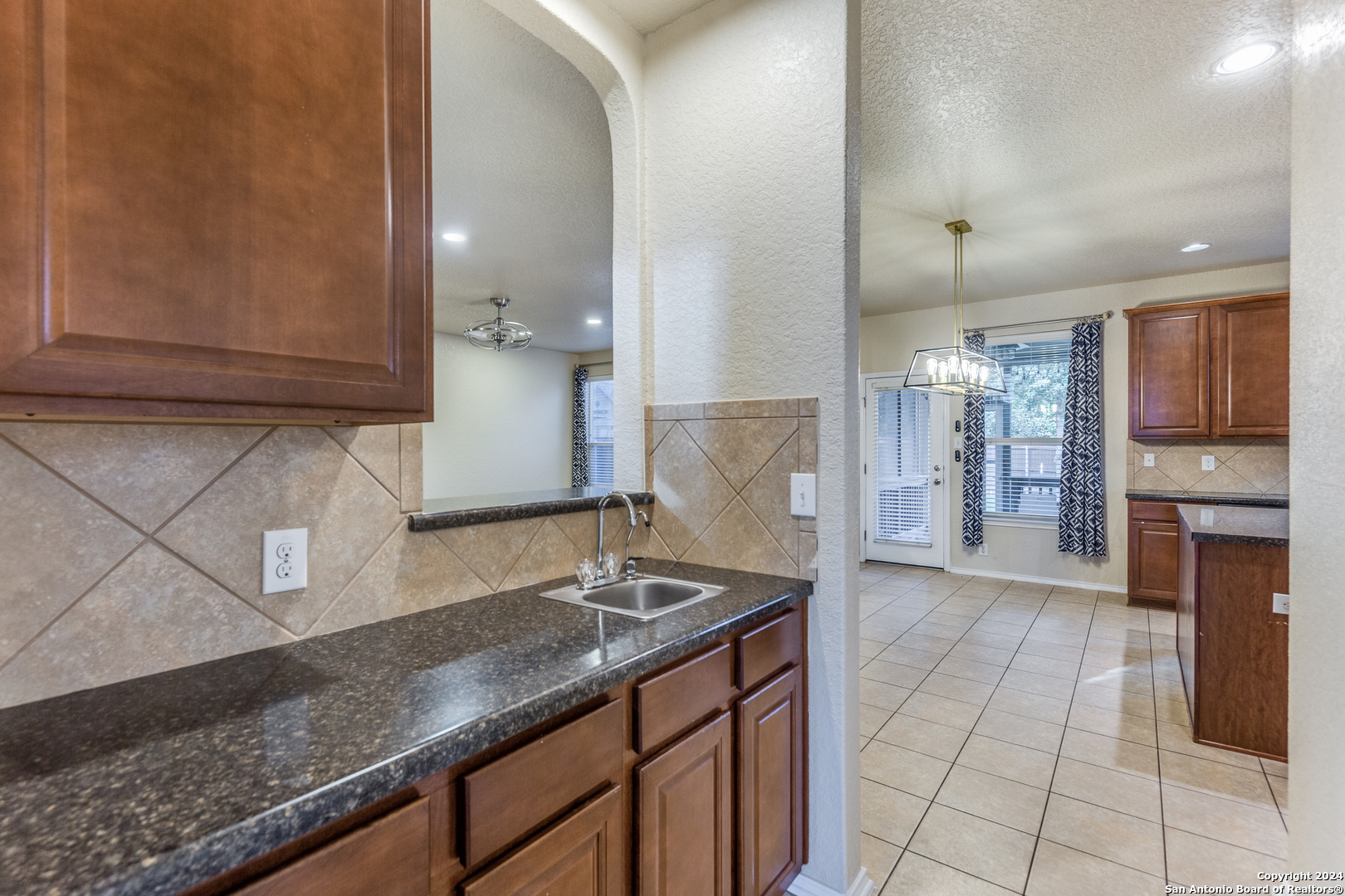 5723 White Oak Cove San Antonio TX 78253