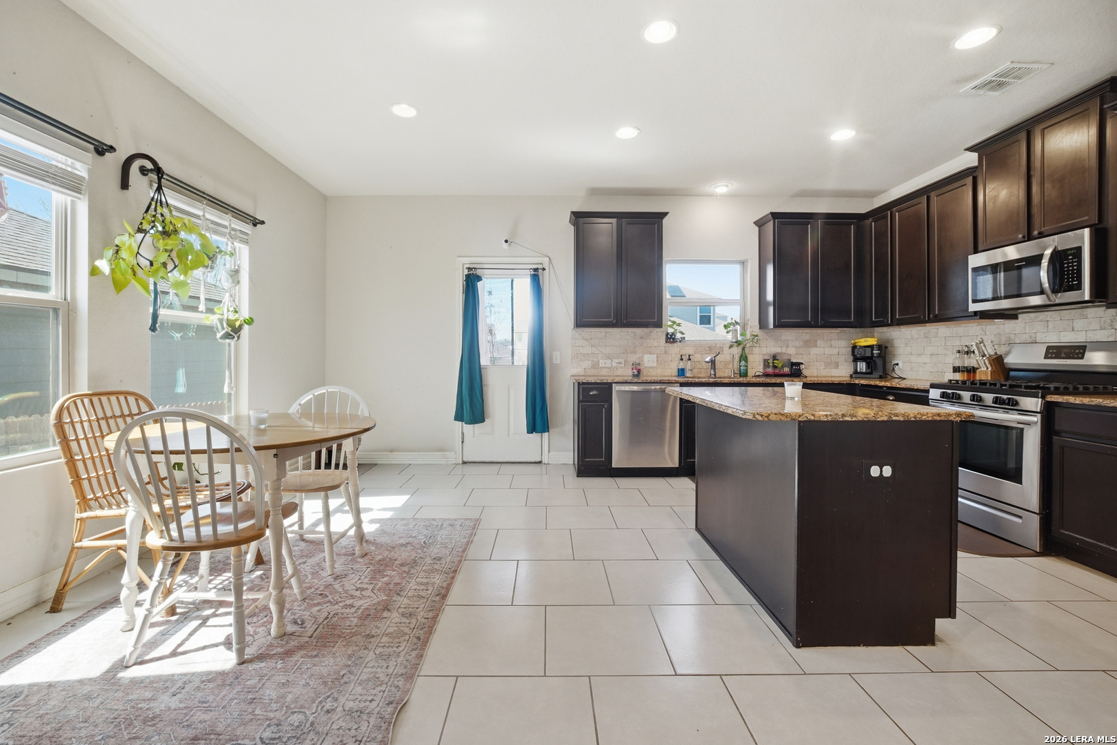 855 Lambshead Draw San Antonio TX 78245