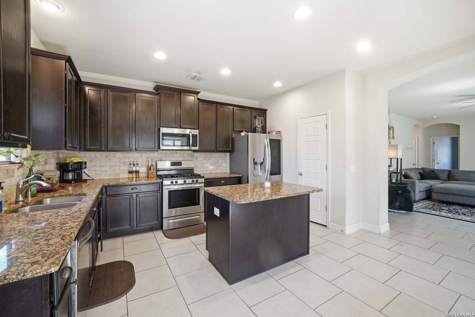 855 Lambshead Draw San Antonio TX 78245
