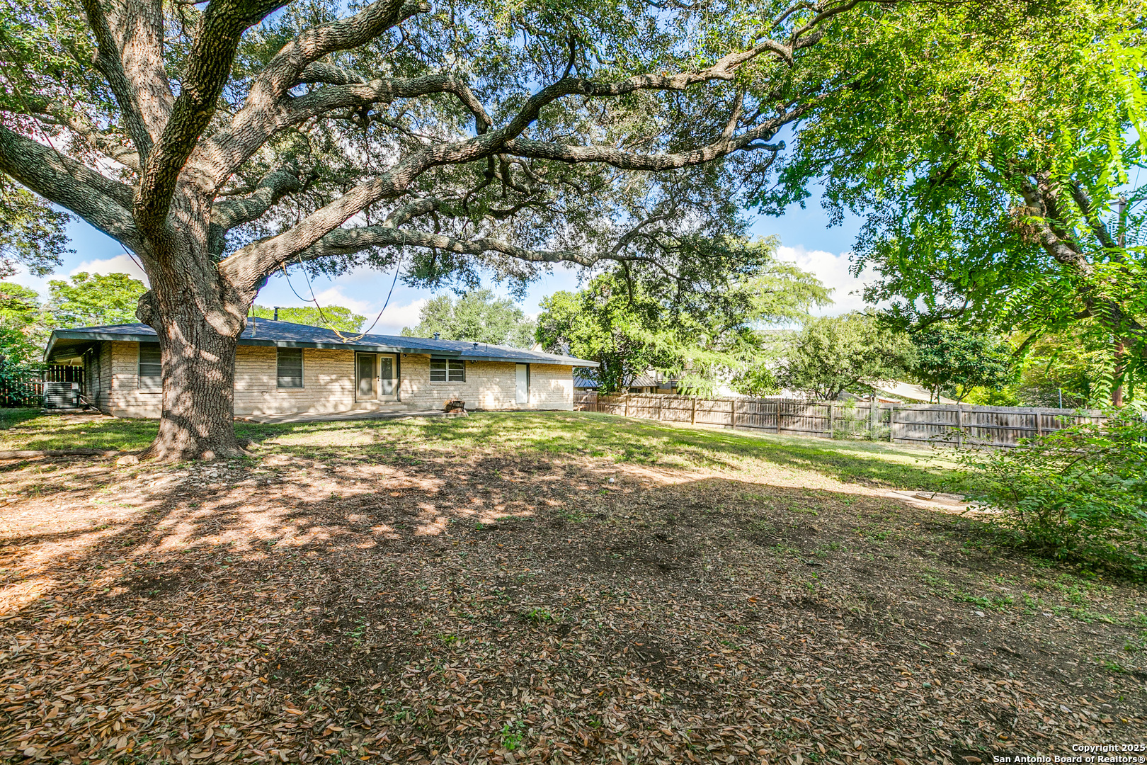 7426 Robin Rest Drive San Antonio TX 78209