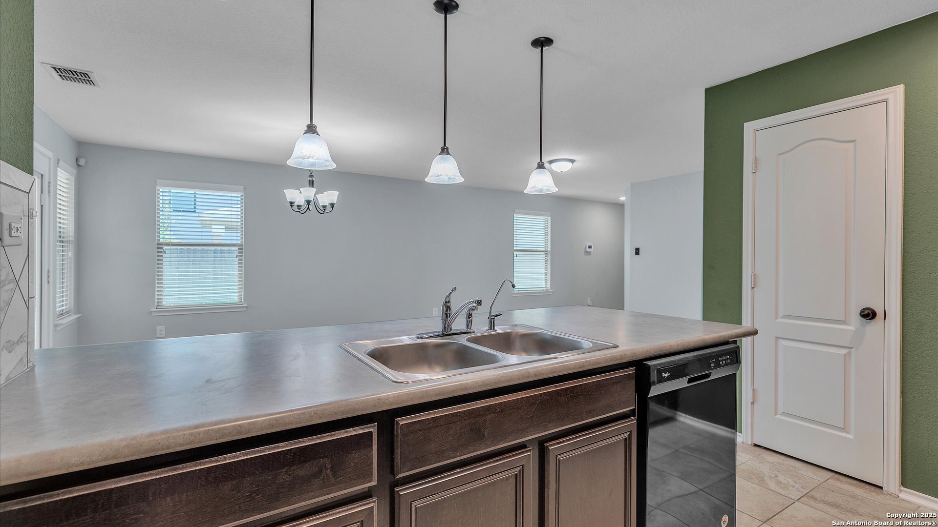 4424 Donley Bayou San Antonio TX 78245