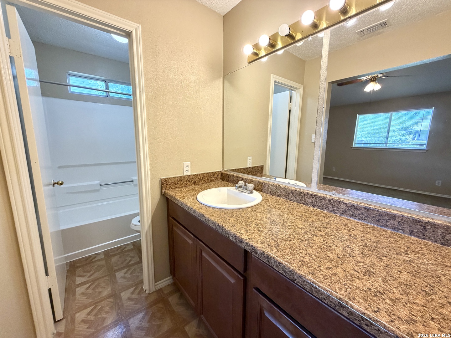 3633 Candlebrook Lane San Antonio TX 78244
