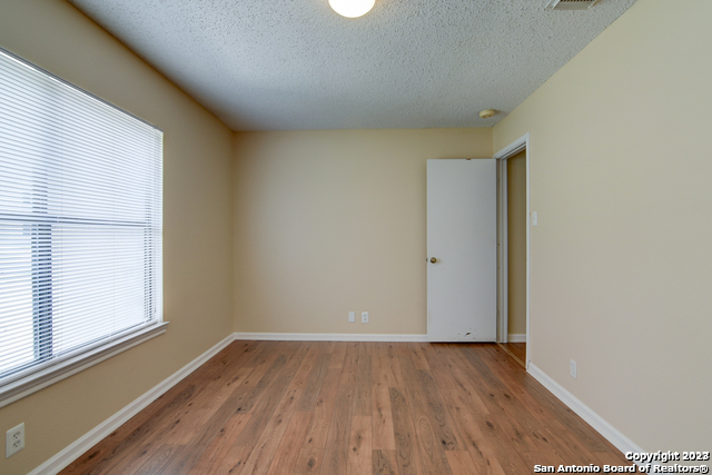 9203 Chinon San Antonio TX 78250
