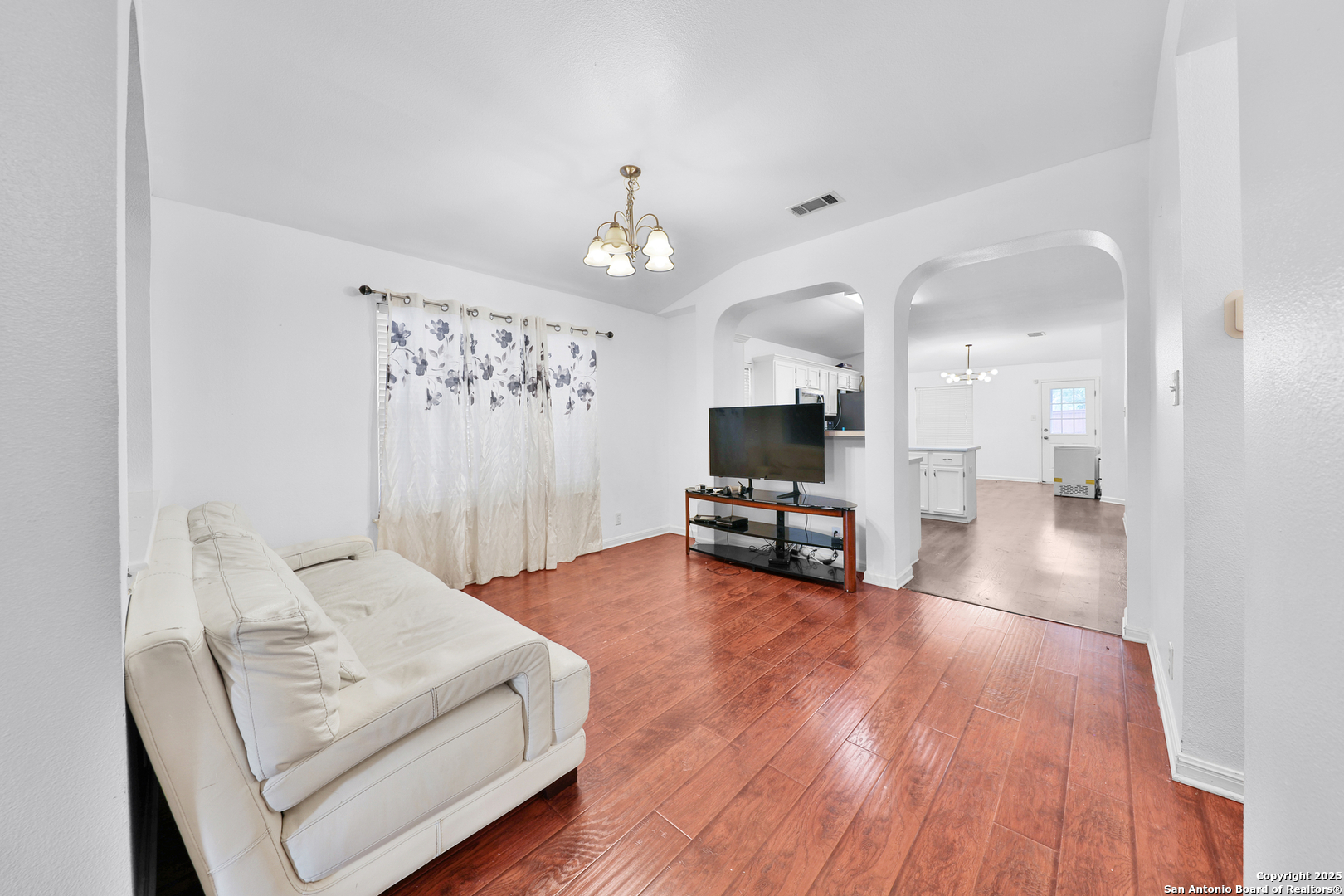 1427 Diamond Bluff San Antonio TX 78251