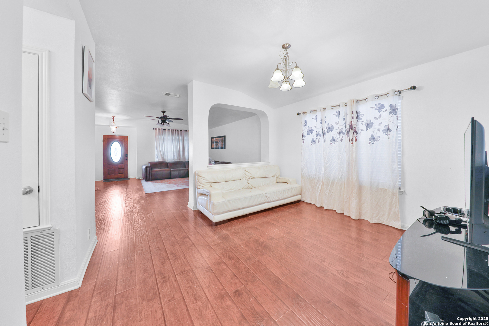 1427 Diamond Bluff San Antonio TX 78251