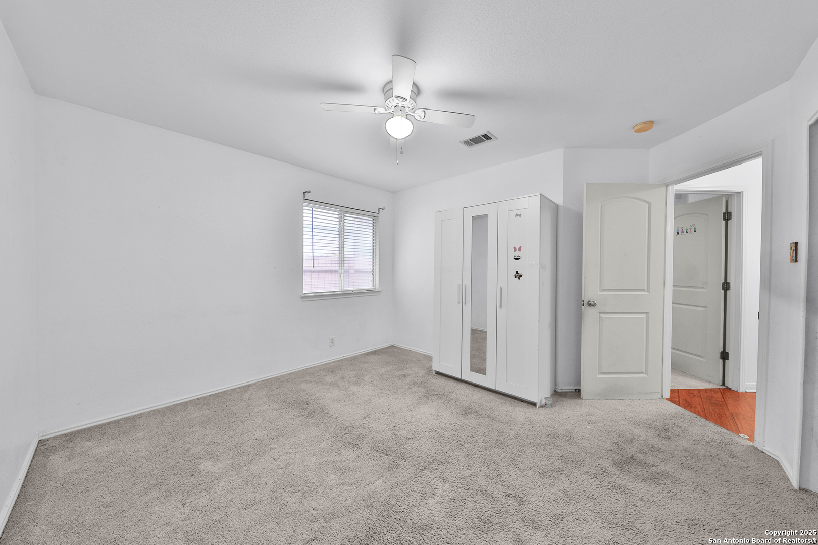 1427 Diamond Bluff San Antonio TX 78251