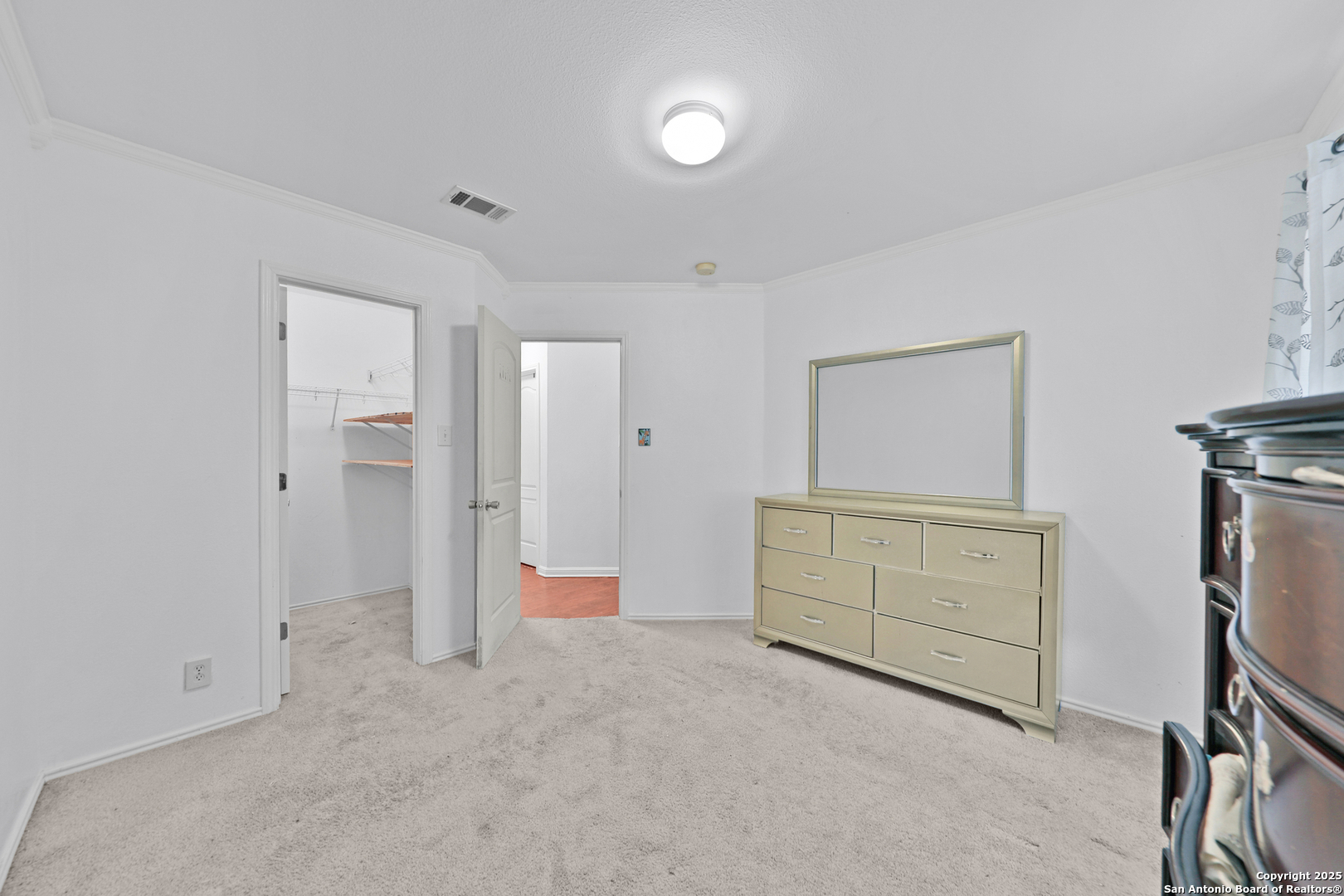 1427 Diamond Bluff San Antonio TX 78251