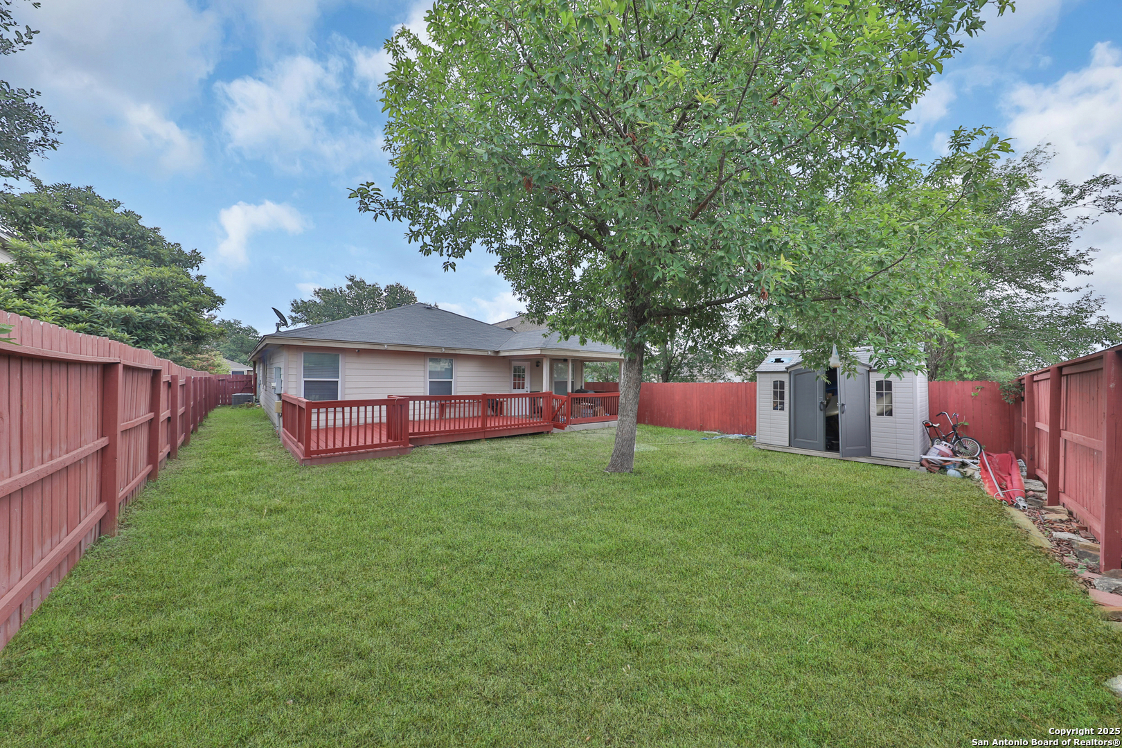 1427 Diamond Bluff San Antonio TX 78251