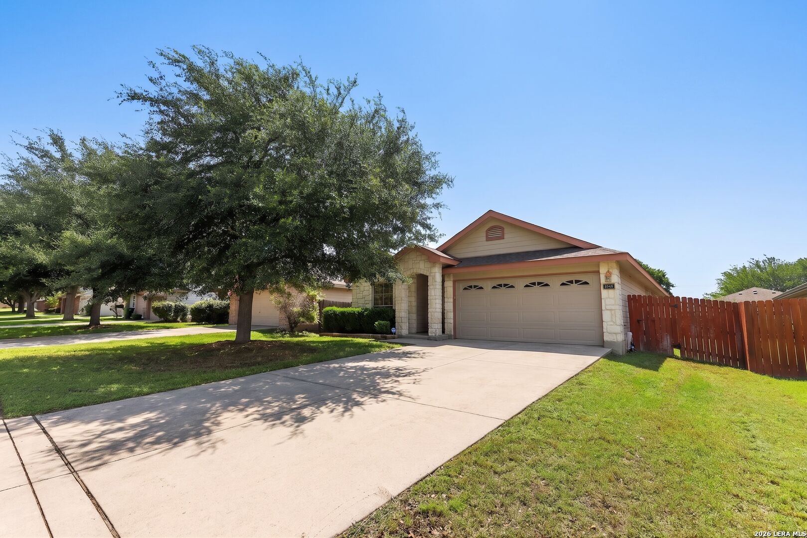 8948 Scarlet Creek Universal City TX 78148