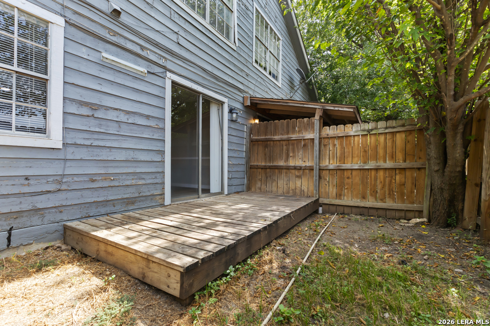 6710 Windsor Hollow San Antonio TX 78239