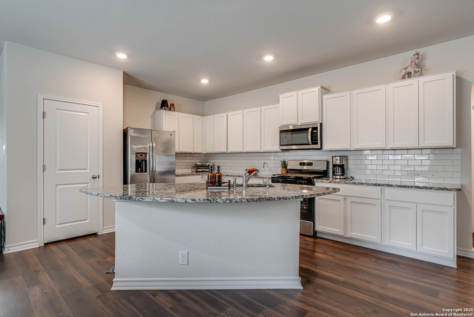9811 Kalm Brome San Antonio TX 78254