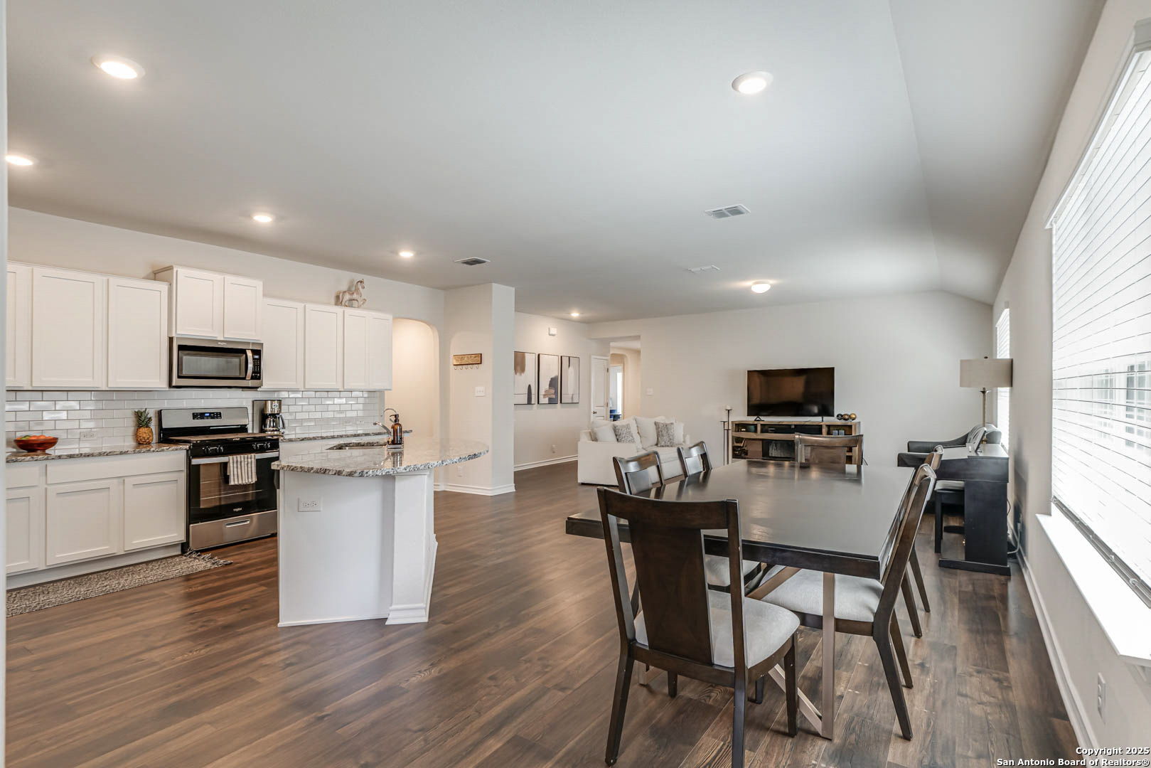 9811 Kalm Brome San Antonio TX 78254