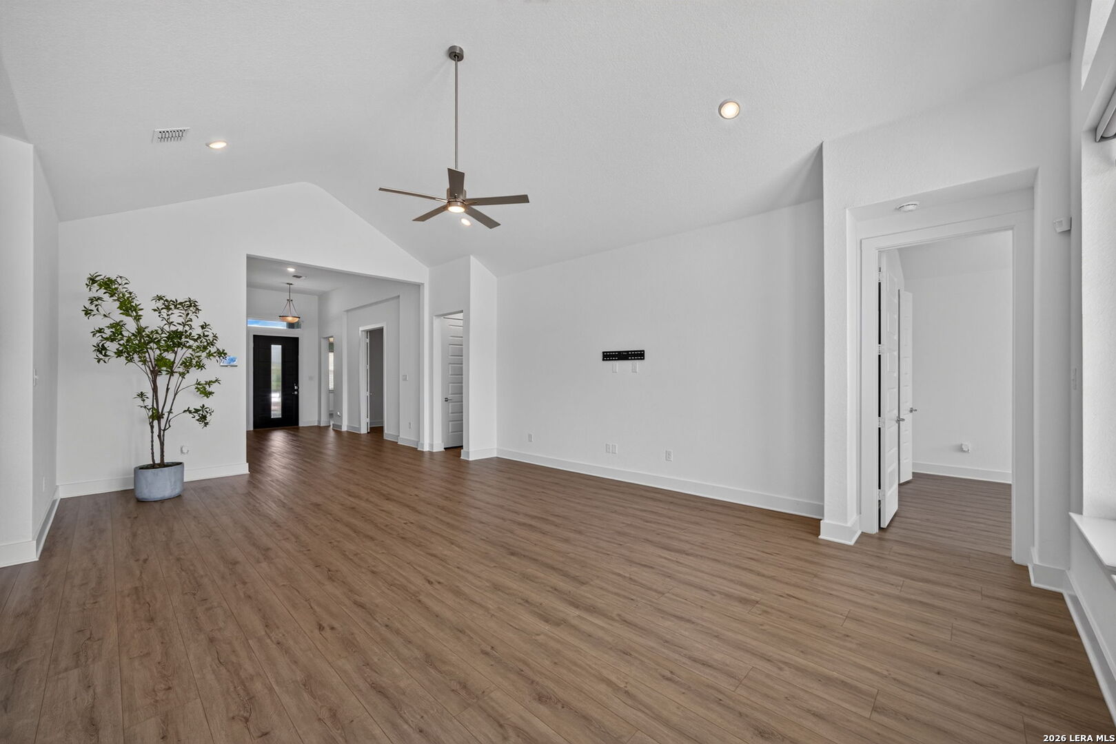 9420 Mattock San Antonio TX 78254