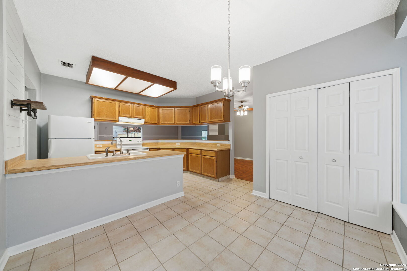 14911 Enchanted Castle San Antonio TX 78247