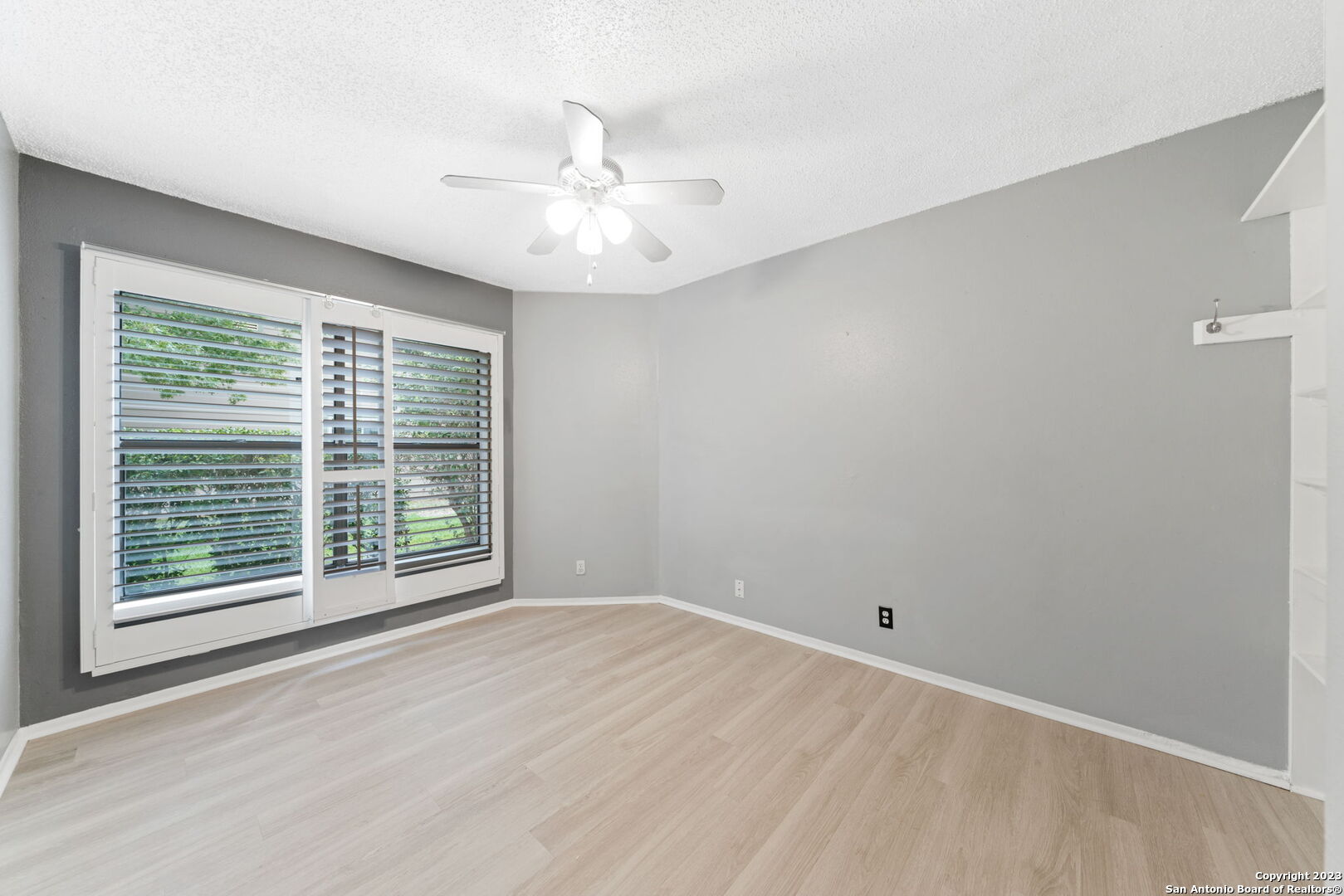 14911 Enchanted Castle San Antonio TX 78247