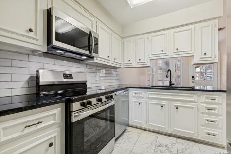 8415 Fredericksburg San Antonio TX 78229