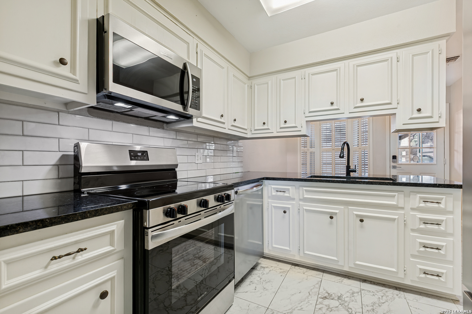 8415 Fredericksburg San Antonio TX 78229