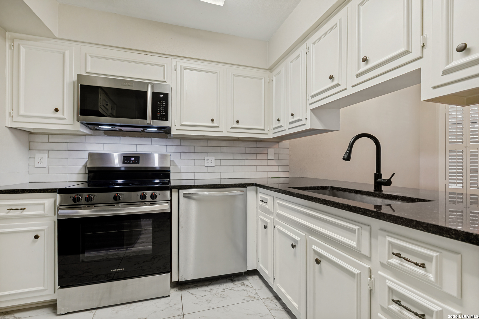 8415 Fredericksburg San Antonio TX 78229