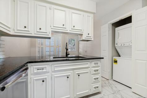8415 Fredericksburg San Antonio TX 78229