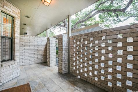 8415 Fredericksburg San Antonio TX 78229