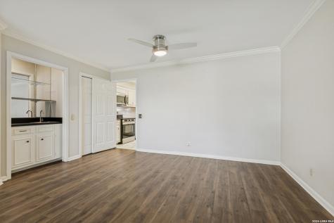 8415 Fredericksburg San Antonio TX 78229