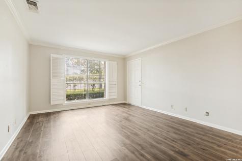 8415 Fredericksburg San Antonio TX 78229