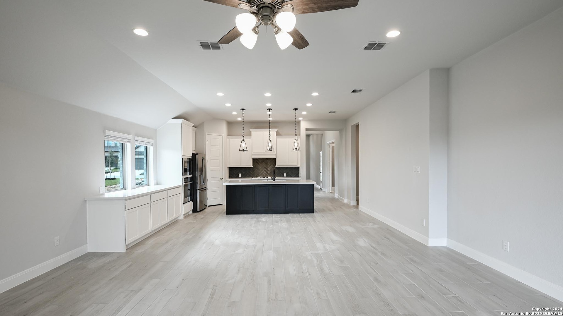 24126 Sidehill Lie San Antonio TX 78261