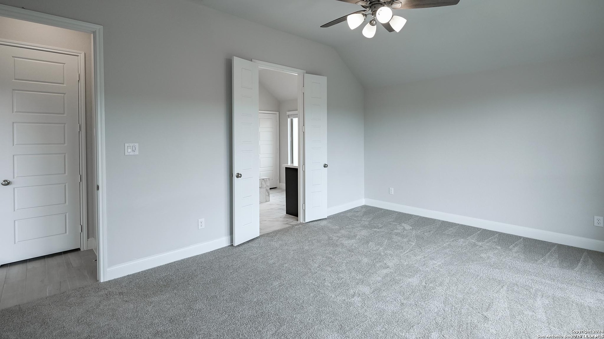 24126 Sidehill Lie San Antonio TX 78261
