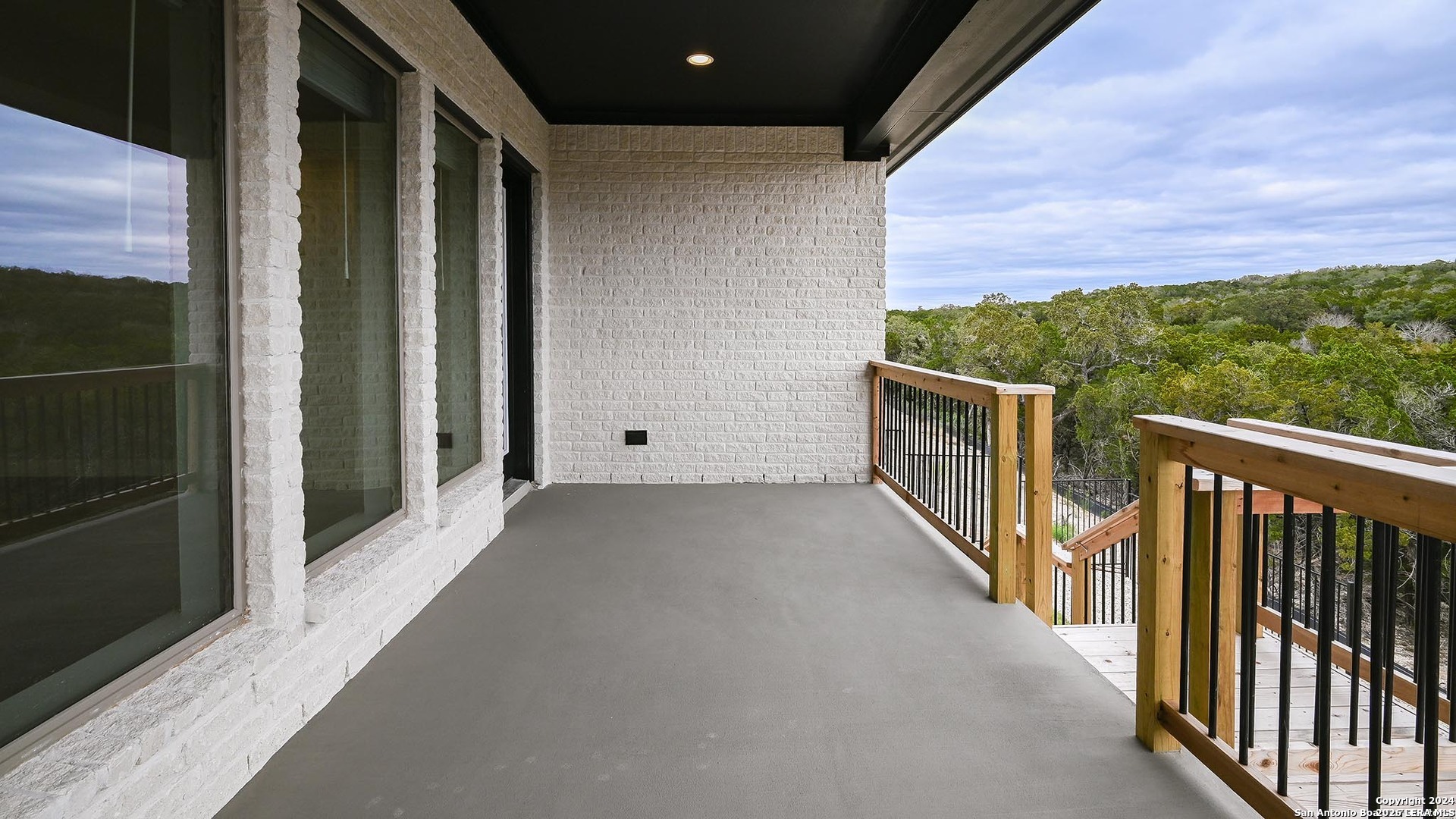 24126 Sidehill Lie San Antonio TX 78261