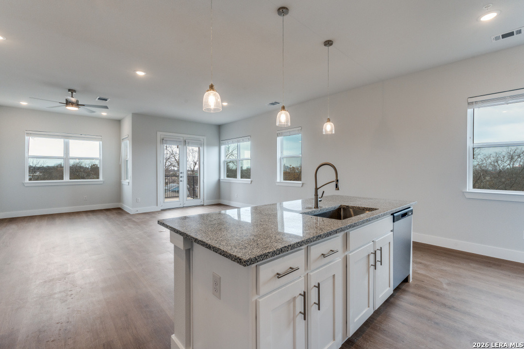 330 E Carson San Antonio TX 78208