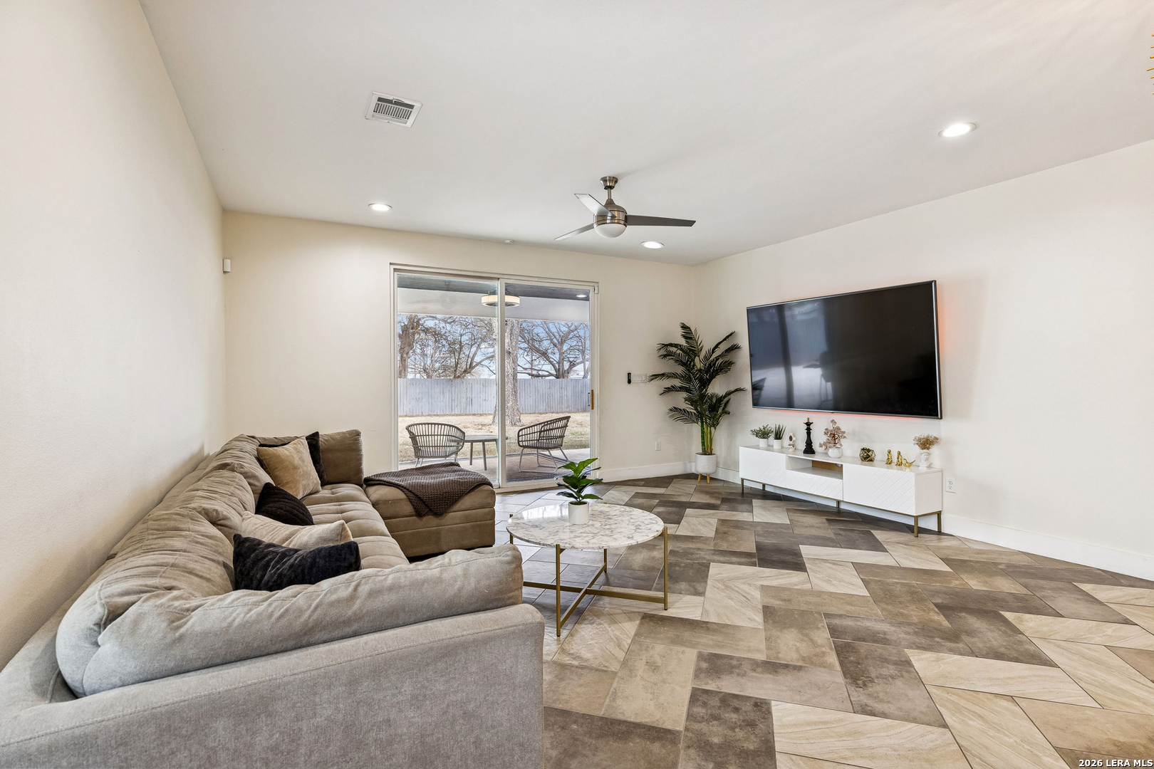 303 Pendleton Avenue San Antonio TX 78204