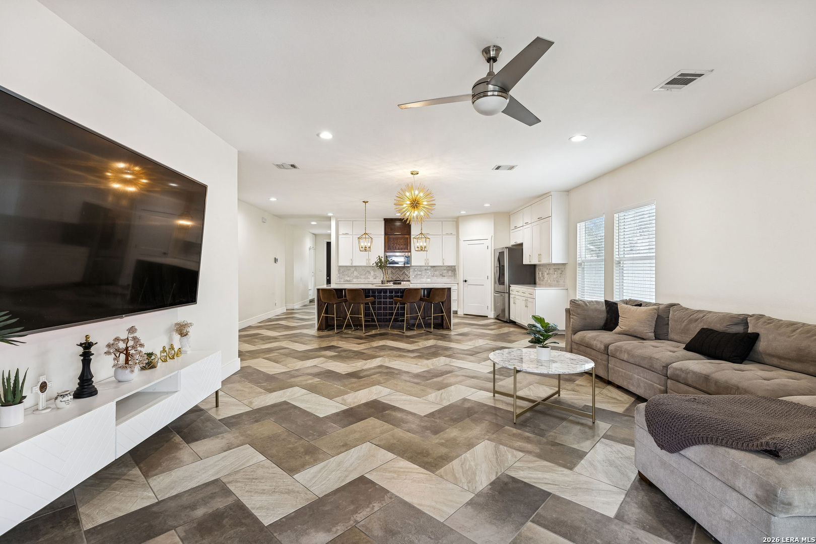 303 Pendleton Avenue San Antonio TX 78204